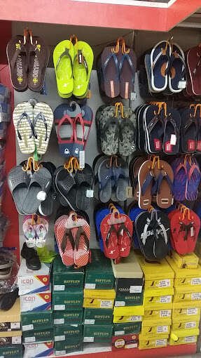 SOLEMATE FOOTWEAR